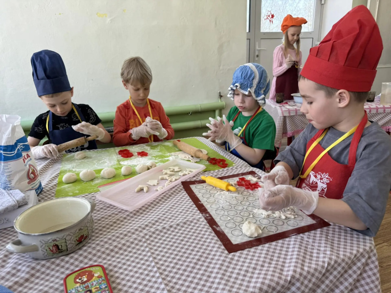 Память, семья, творчество: яркие события в детских садах края