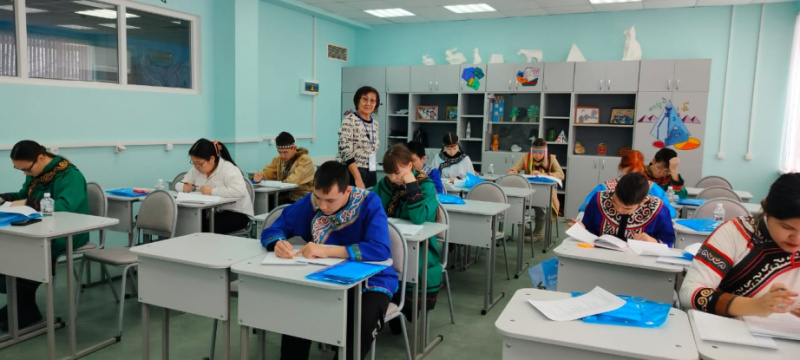 Открыта регистрация участников на школьный этап Олимпиады по родным языкам и национальной культуре КМНС