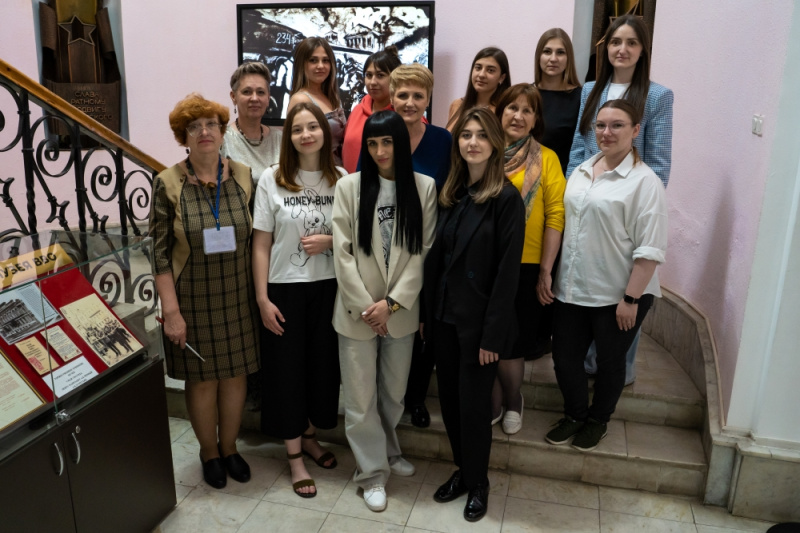 Курсы повышения квалификации проводит ХК ИРО для советников директоров по воспитанию и взаимодействию с детскими общественными объединениями ПОО